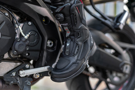 Damskie buty motocyklowe turystyczne Shima STRATO czarny