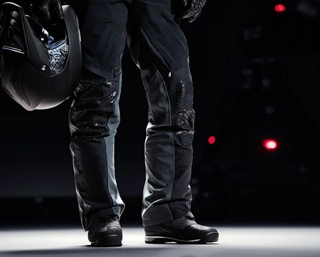Spodnie motocyklowe REVIT STRATUM GTX BLACK/GREY czarny szary