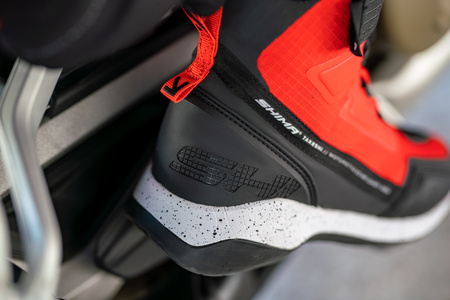 Buty motocyklowe krótkie miejskie/sportowe Shima TAKESHI czerwony