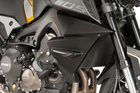 Boczne panele chłodnicy do Yamaha MT-09 17-20 (z kierunkowskazami)