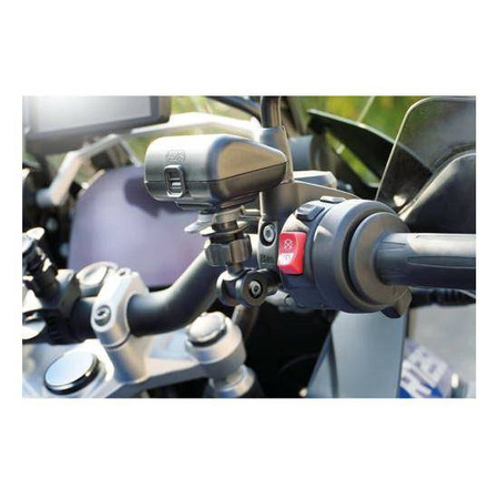 LAMPA OPTI TITAN M6 PRO – uchwyt do motocykla