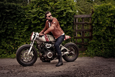 Rękawice motocyklowe turystyczne Shima REVOLVER brązowy