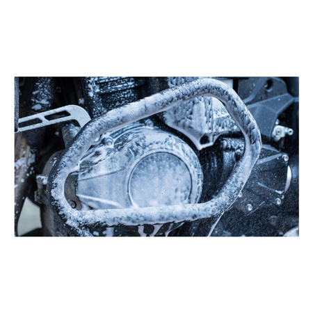 MUC-OFF – Biodegradowalny Płyn Do Mycia Motocykla Z Nanotechnologią, 1L