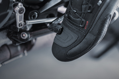 Buty motocyklowe krótkie/miejskie/turystyczne Shima EXO czarny