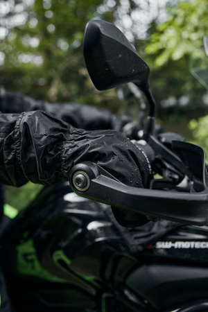 Osłony nakładki przeciwdeszczowe na rękawice motocyklowe Rebelhorn BOLT czarny unisex