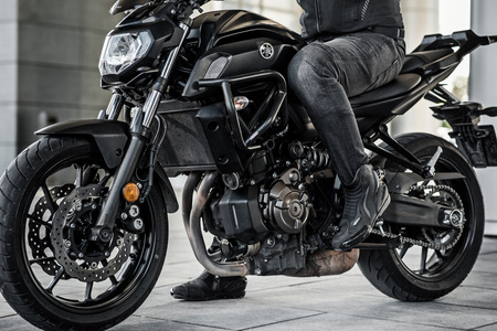 Buty motocyklowe sportowe krótkie Shima SX-6 czarny