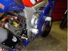 Crash Pady R&G do Yamaha YZF-R6 Lowers 99-02 (Swingarm Pivot)