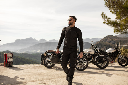Kurtka motocyklowa SECA SUPERLITE BLACK czarny