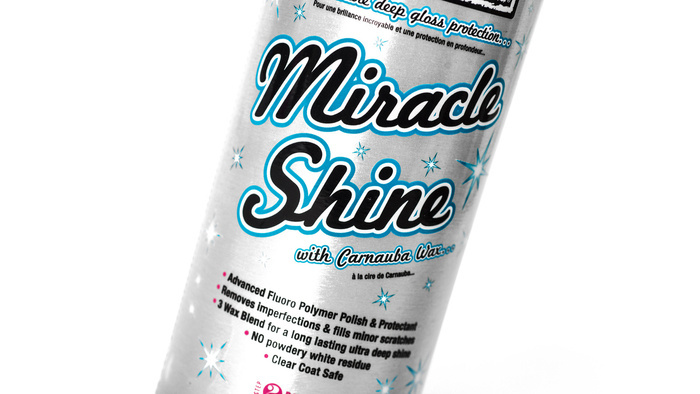 MUC-OFF 947 Miracle Shine – Preparat Polerująco-Zabezpieczający Na Bazie Wosku Carnauba, 500ML