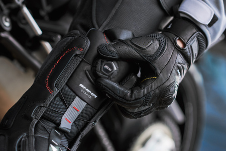 Buty motocyklowe turystyczne Shima STRATO czarny