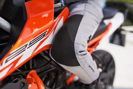 Damskie spodnie motocyklowe tekstylne Shima JET szary