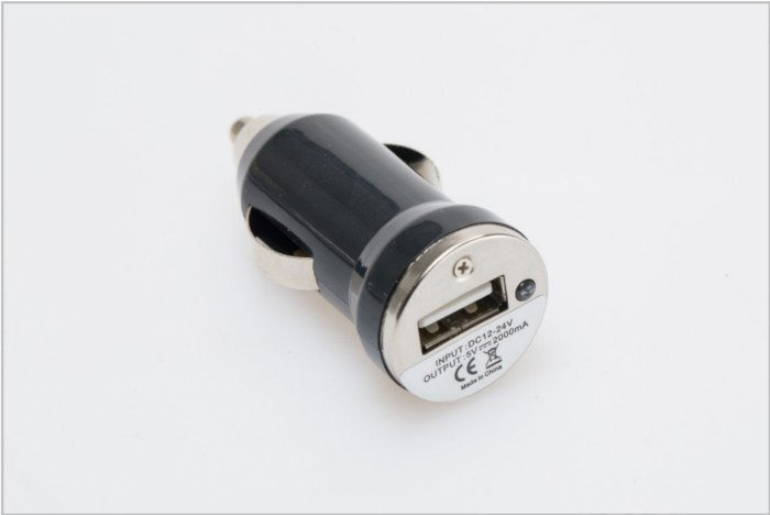 Adapter gniazda zapalniczki 12v na złącze Usb SW-MOTECH