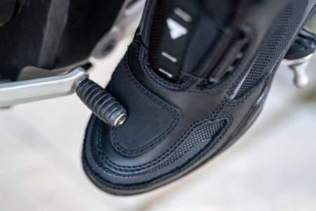 Damskie buty motocyklowe turystyczne Shima STRATO czarny