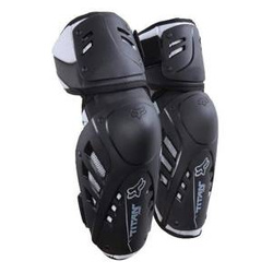 Ochraniacze motocyklowe łokci FOX TITAN PRO ELBOW BLACK czarny biały